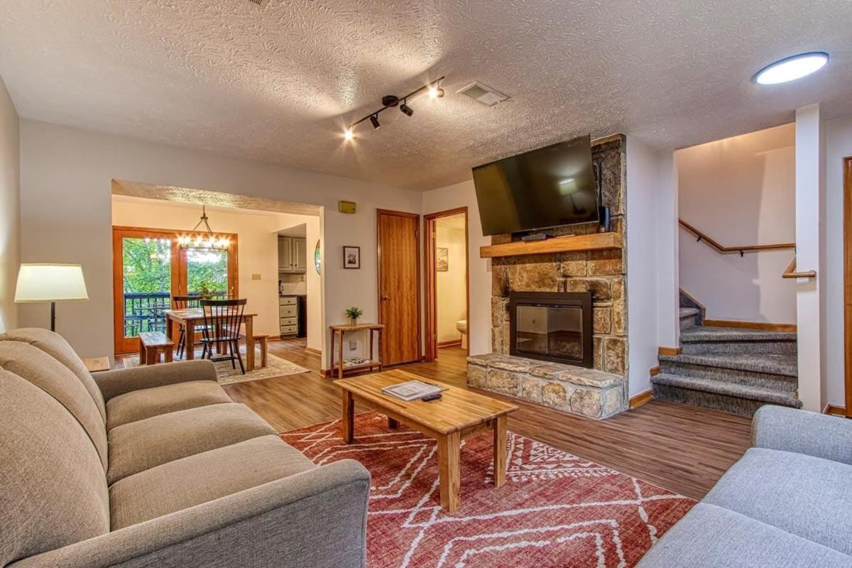 Pinecrest Townhomes-1King-2Queen Unit-Renovated Pigeon Forge Eksteriør billede