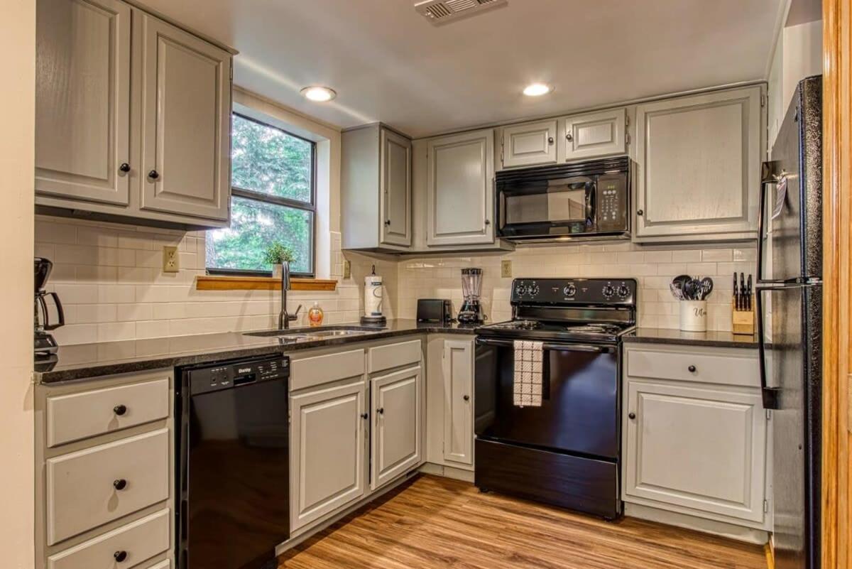 Pinecrest Townhomes-1King-2Queen Unit-Renovated Pigeon Forge Eksteriør billede