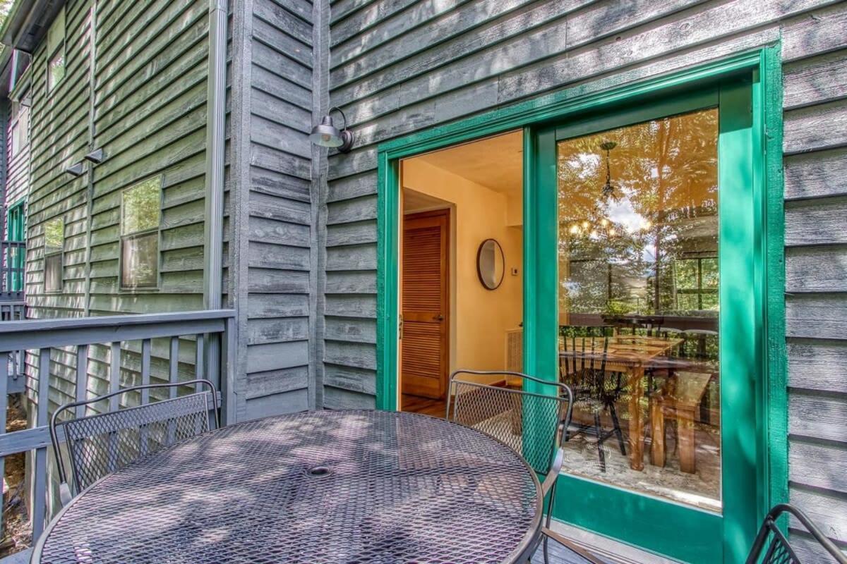 Pinecrest Townhomes-1King-2Queen Unit-Renovated Pigeon Forge Eksteriør billede