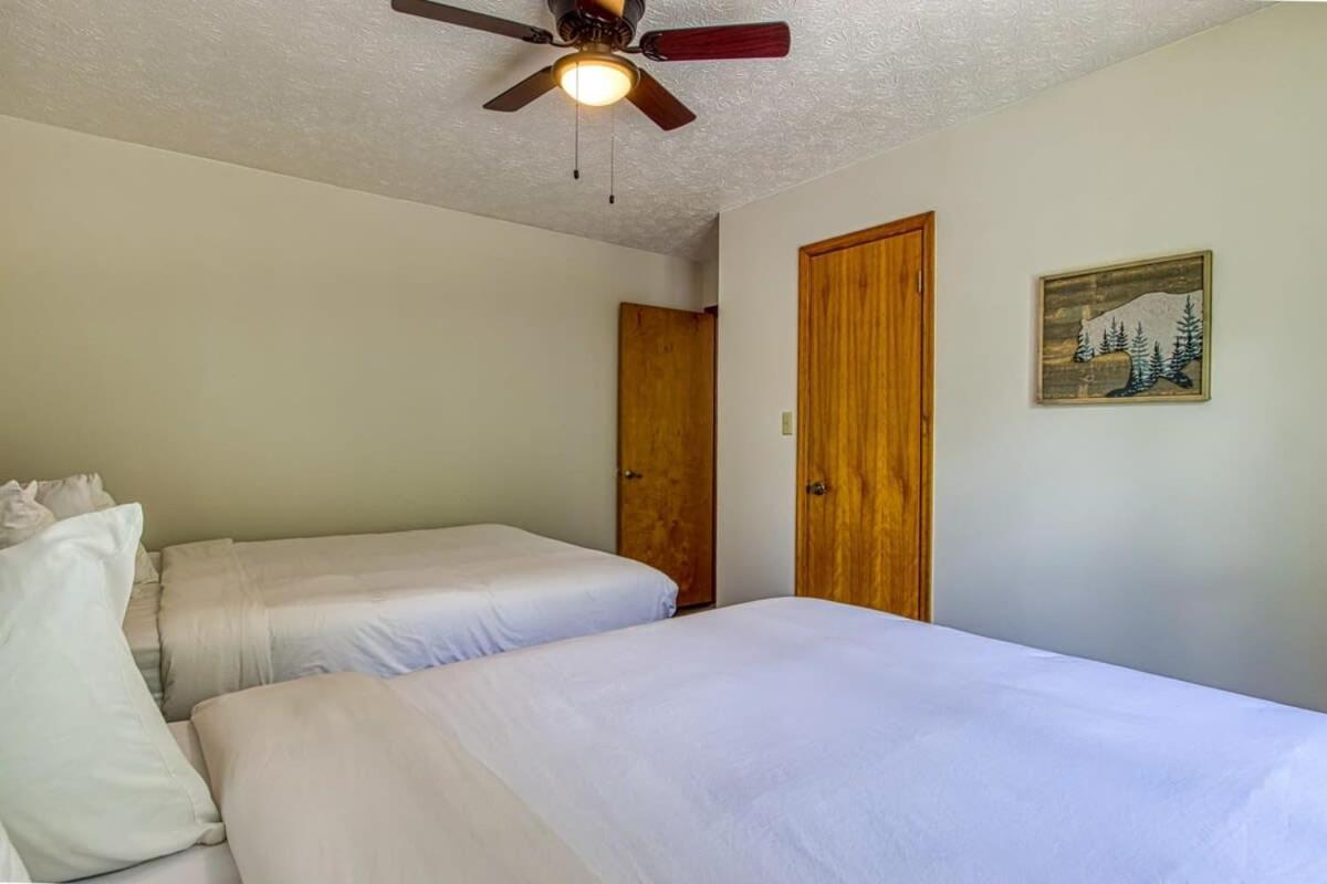 Pinecrest Townhomes-1King-2Queen Unit-Renovated Pigeon Forge Eksteriør billede