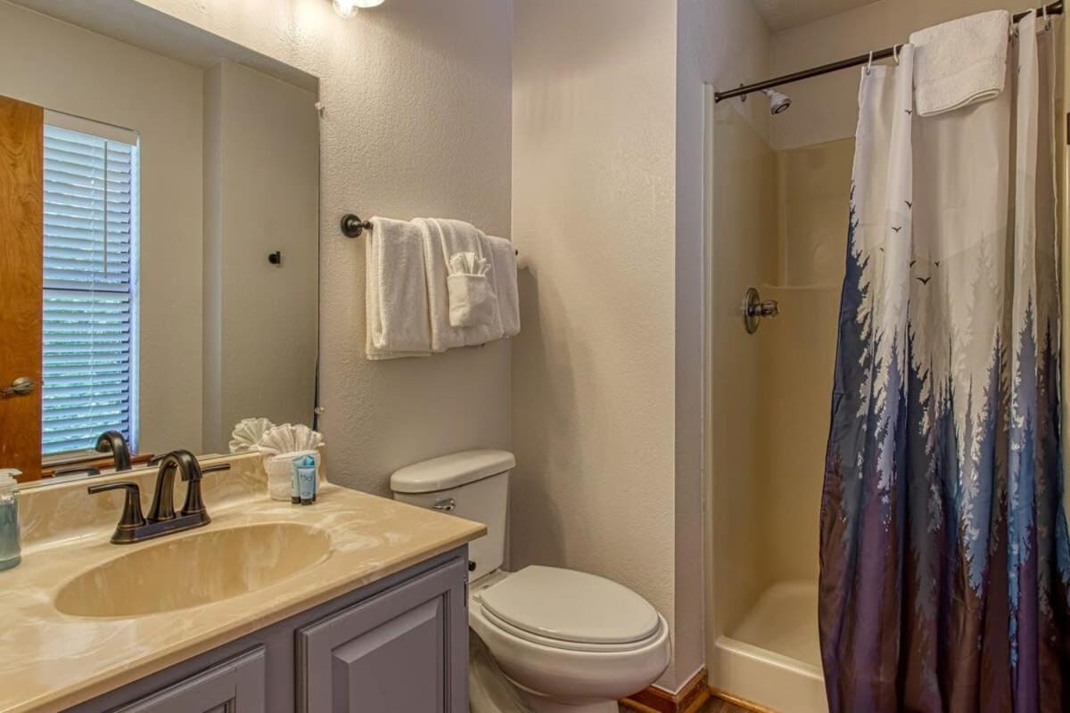 Pinecrest Townhomes-1King-2Queen Unit-Renovated Pigeon Forge Eksteriør billede