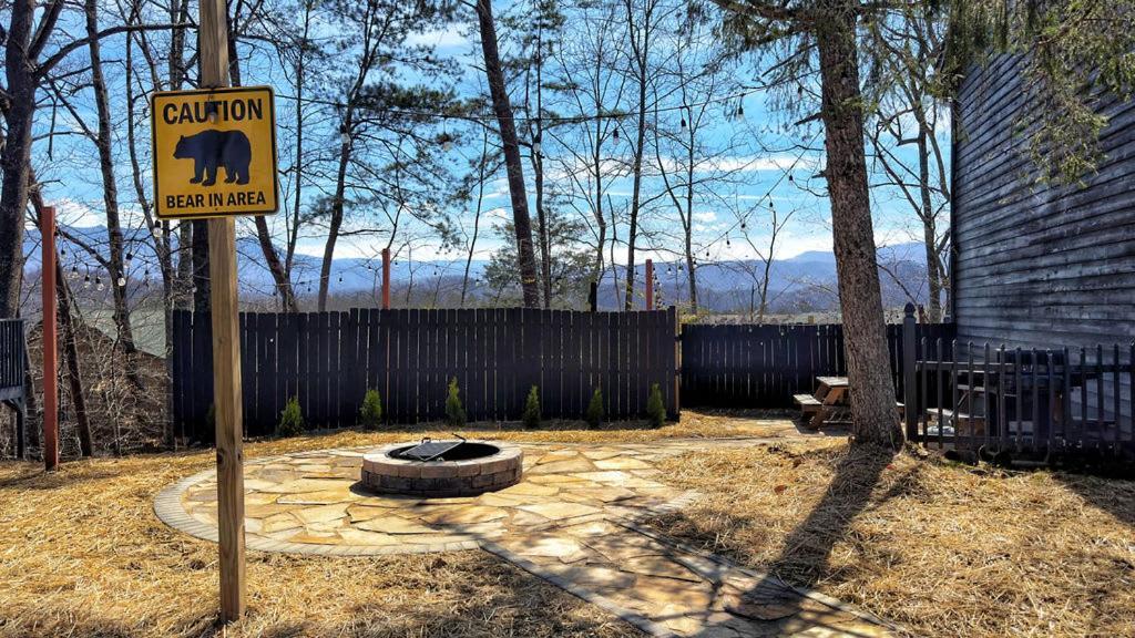 Pinecrest Townhomes-1King-2Queen Unit-Renovated Pigeon Forge Eksteriør billede